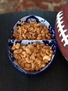 Chedz Peanuts and Cashews Super Bowl